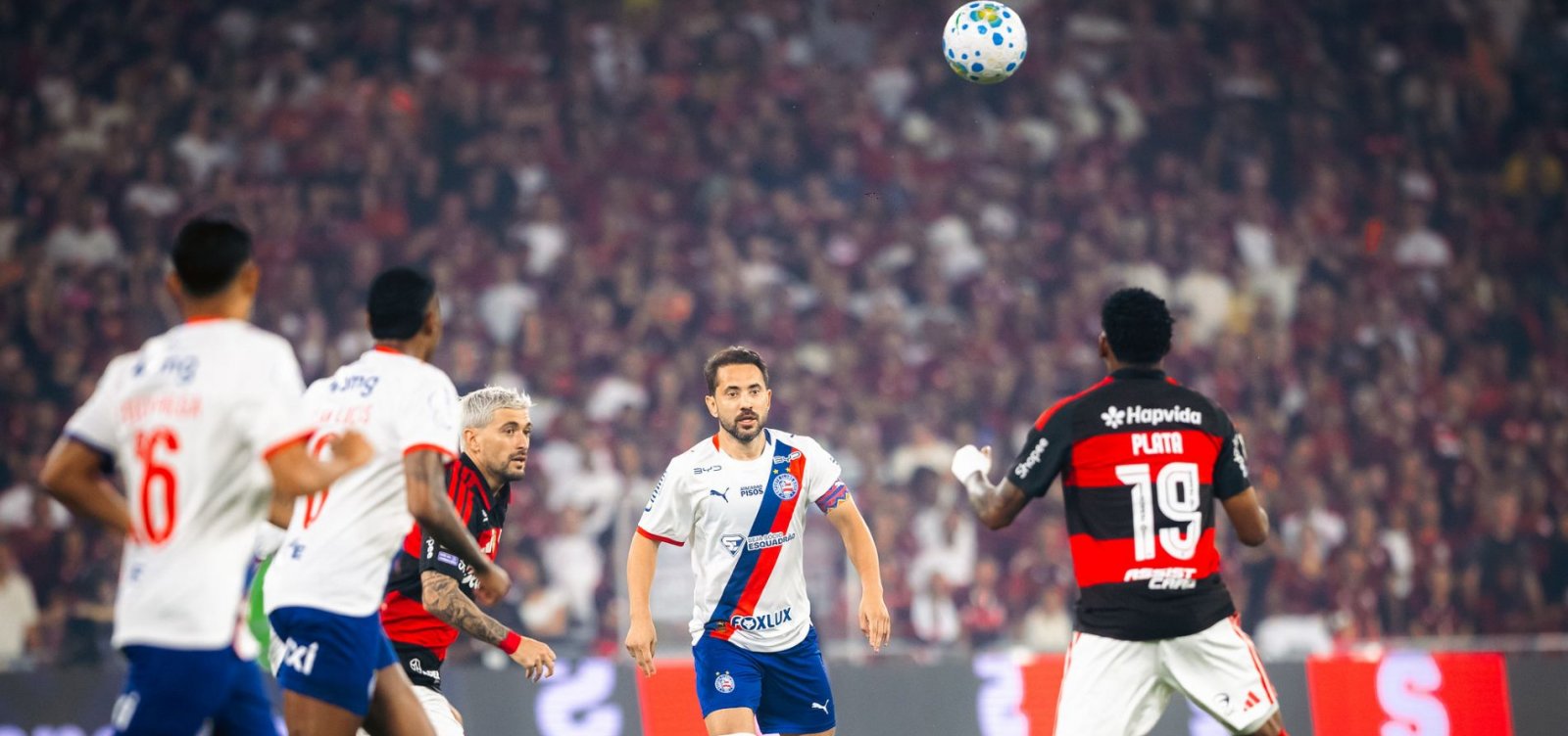 Bahia perde para o Flamengo no Maracanã e permanece fora do G-4 do Brasileirão