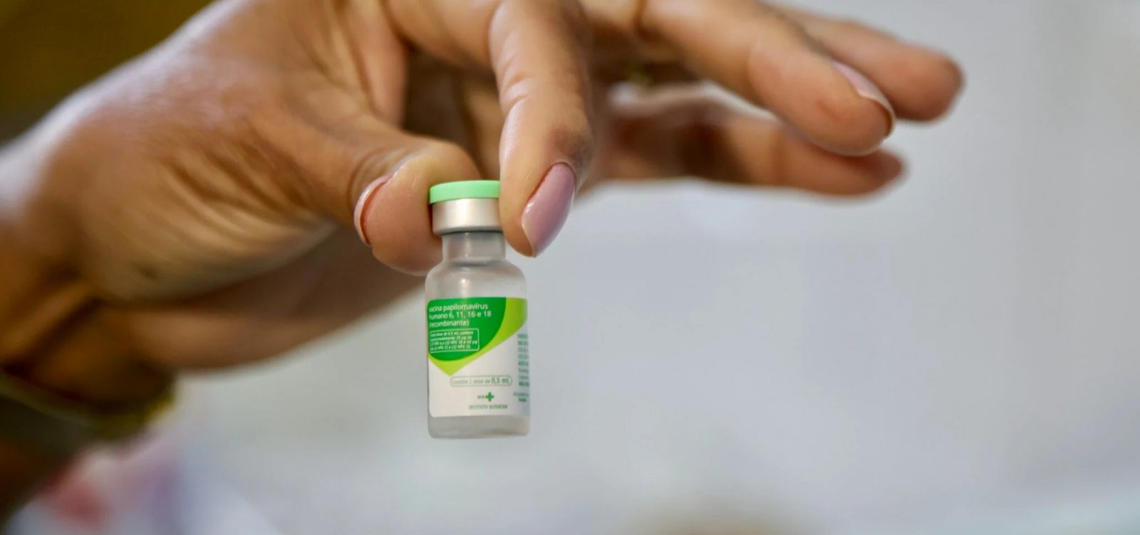 Salvador reforça vacinação gratuita contra HPV e convoca jovens para ampliar cobertura