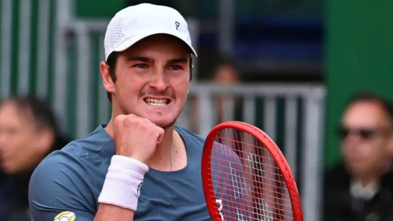 João Fonseca vence Berrettini e avança às quartas de final do Masters 1000 de Monte Carlo pela primeira vez