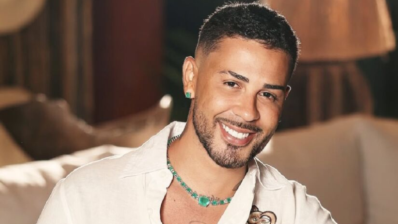 Multa de R$ 1 milhão a Carlinhos Maia por vídeo com aves em Noronha gera debate ambiental