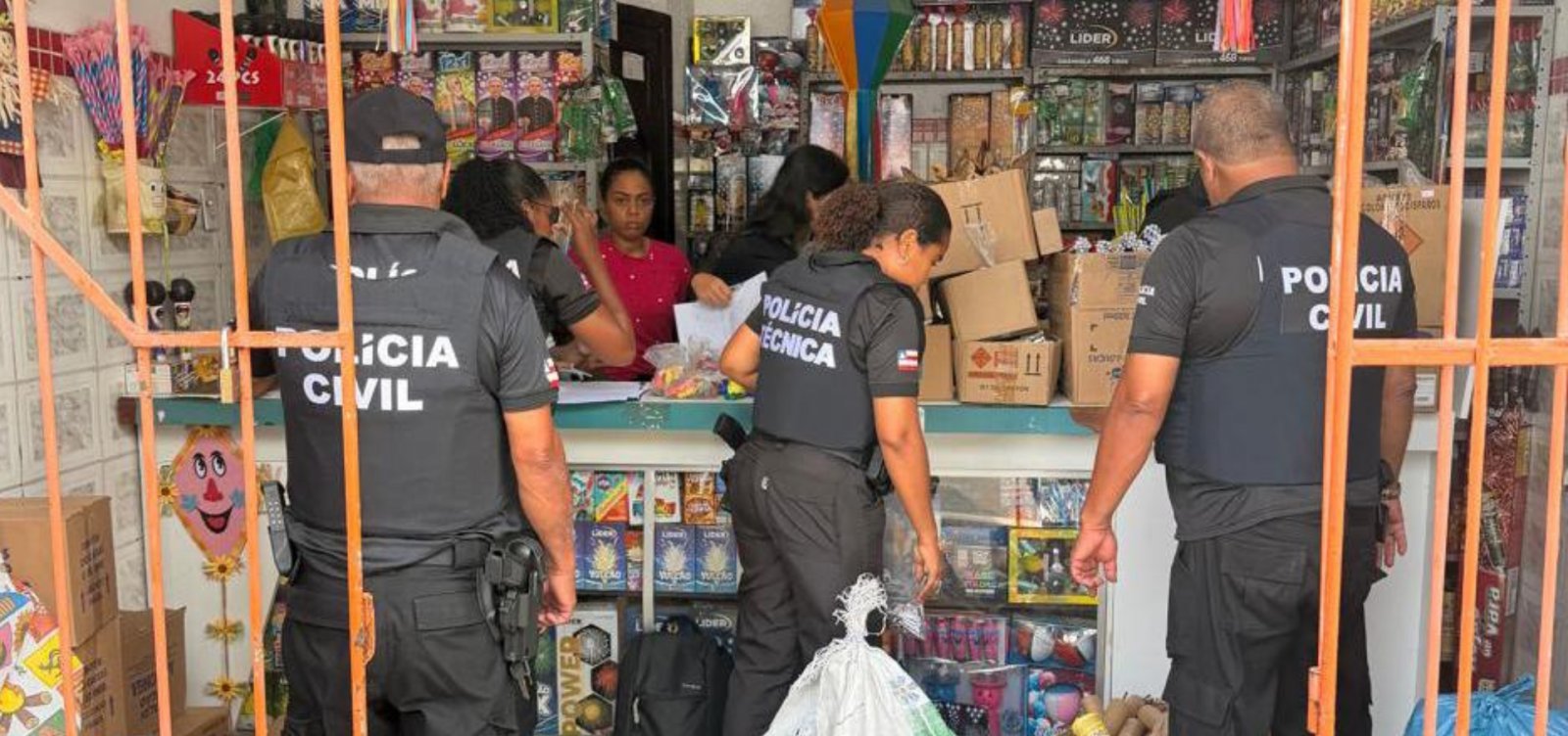 Operação apreende 72 mil fogos clandestinos durante fiscalização em Alagoinhas