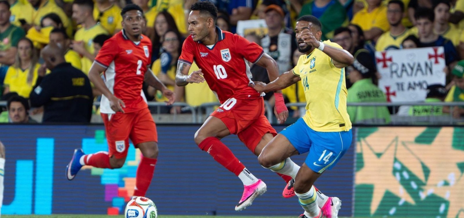 Brasil goleia o Panamá no Maracanã em despedida antes da Copa do Mundo