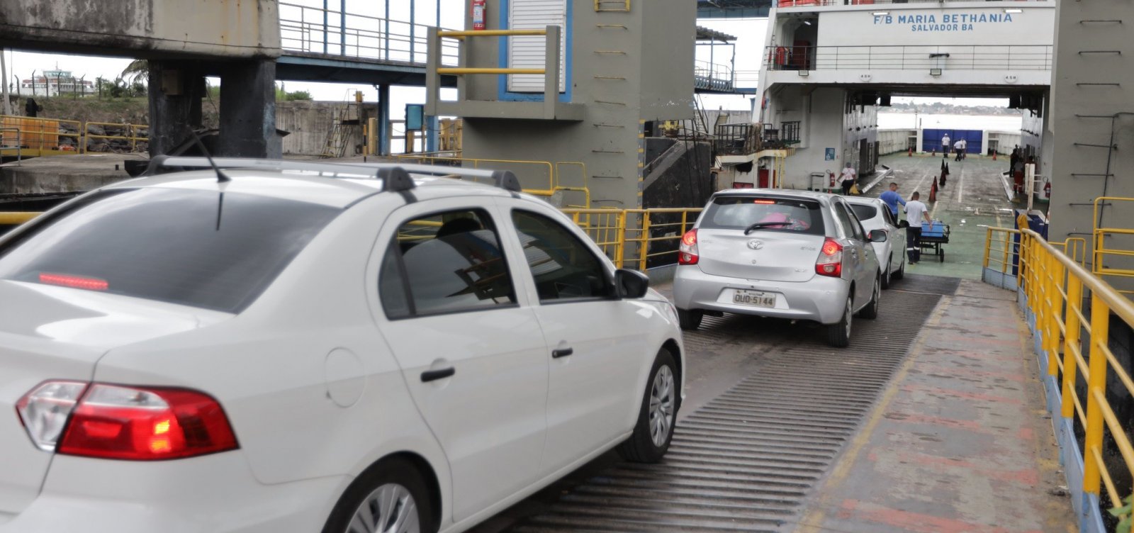 Fila no ferry-boat ultrapassa quatro horas em Salvador com aumento de viagens no período junino