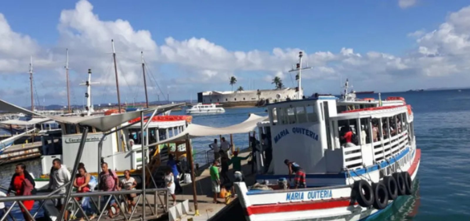 Mau tempo suspende travessias entre Salvador, Mar Grande e Morro de São Paulo nesta sexta-feira