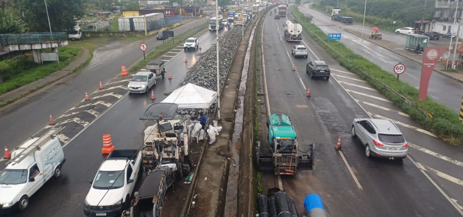 Chuvas atrasam obras na BR-324, mas reparo em cratera entra na reta final