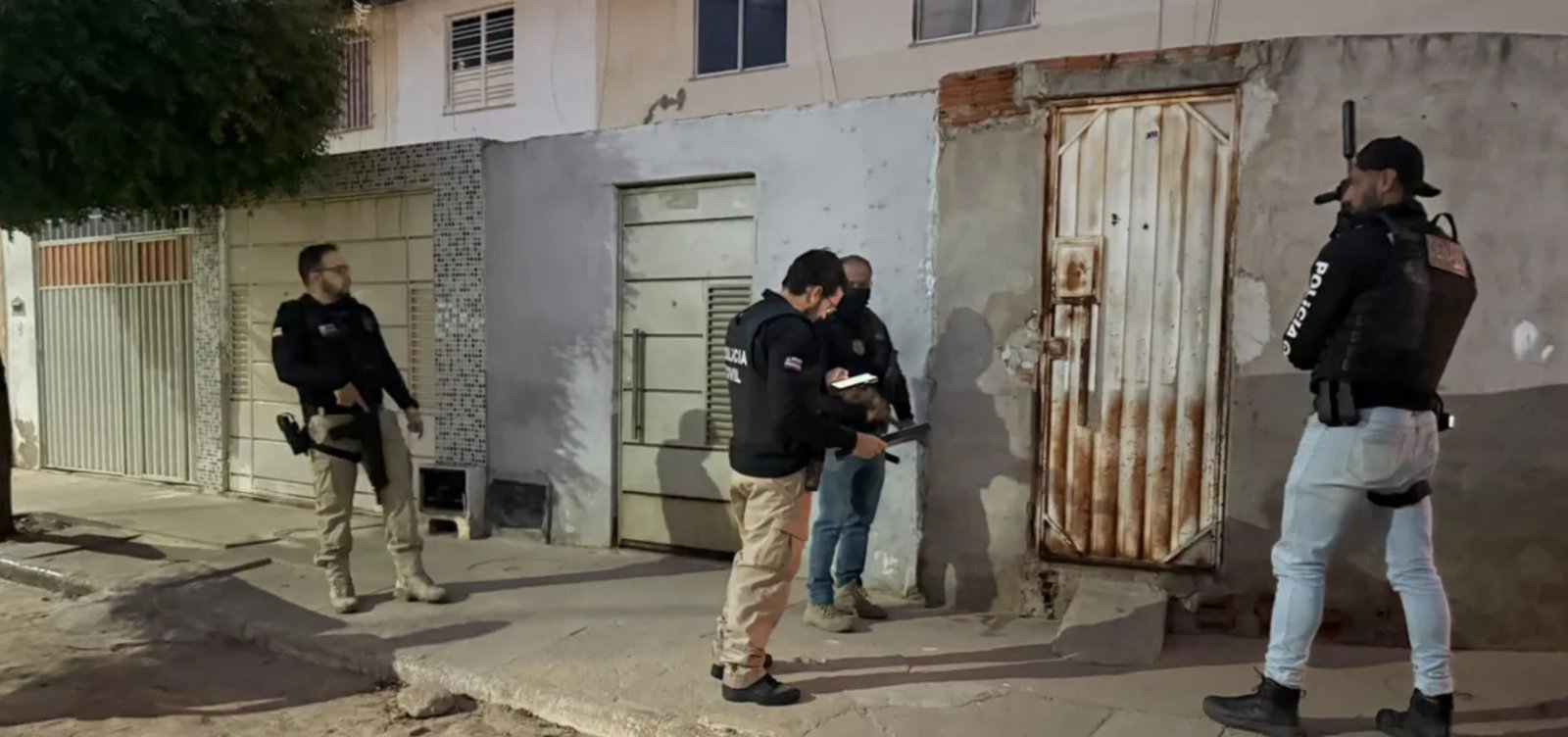 Polícia Civil realiza megaoperação contra facções na Bahia e bloqueia R$ 110 milhões em bens