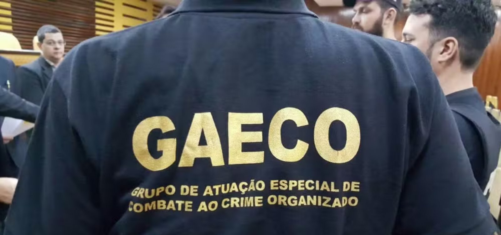 Operação contra esquema financeiro do PCC bloqueia R$ 10 milhões e mira rede de doleiros
