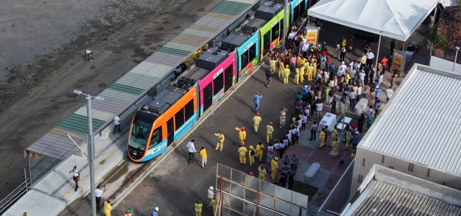 Governo da Bahia autoriza desapropriações para obras do VLT e de macrodrenagem em Salvador