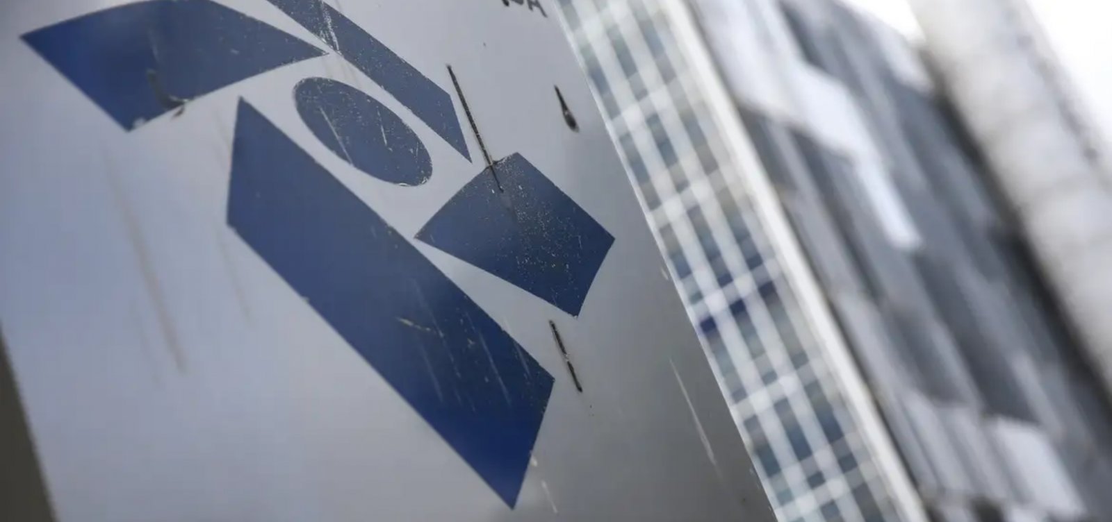 Receita Federal paga nesta segunda último lote de restituição do IR 2026; veja quem recebe e como consultar
