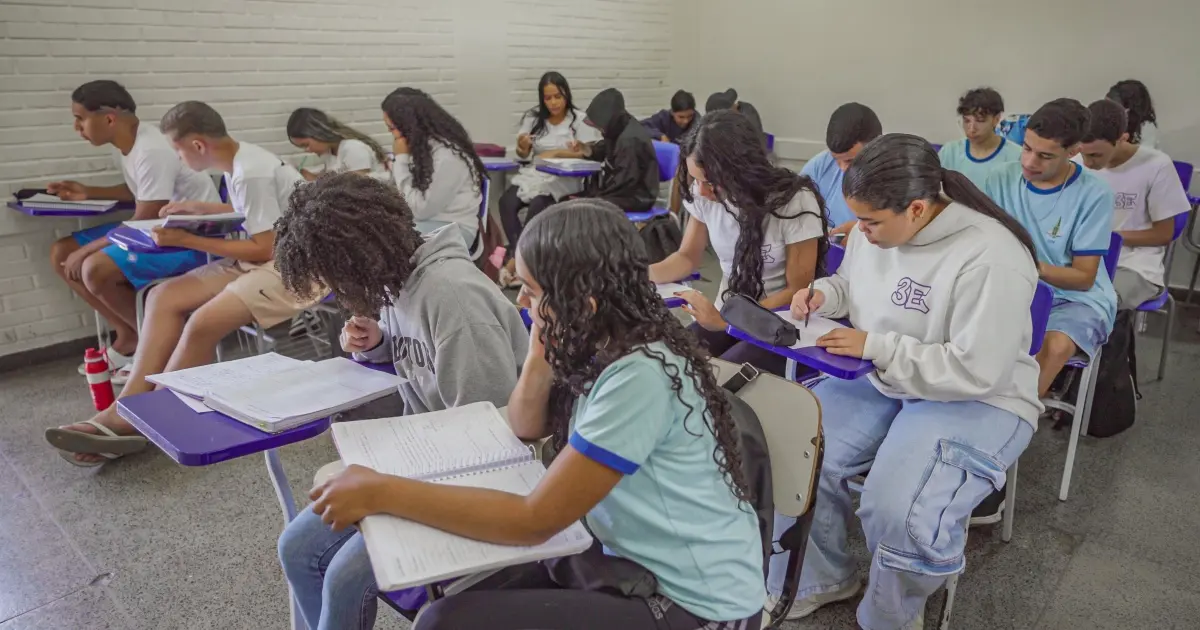 Encceja 2026: provas serão aplicadas neste domingo em todo o país