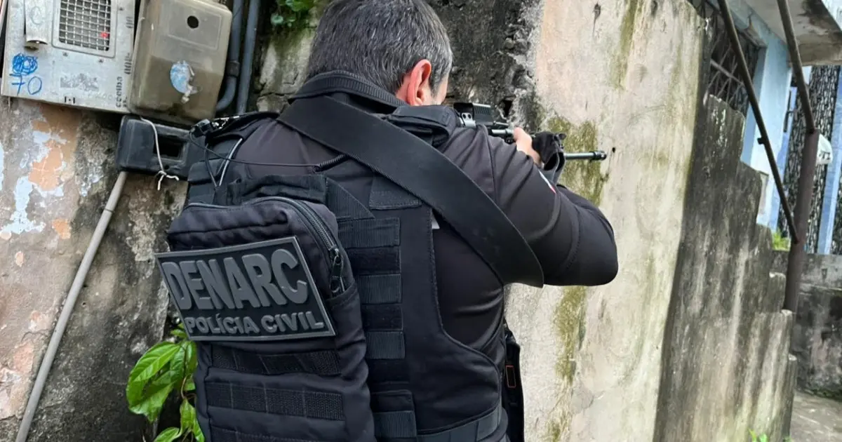 Foragido por tráfico de drogas é preso pela Polícia Civil no Subúrbio de Salvador