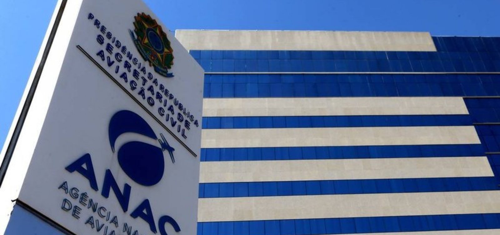 Anac suspende operações da Total Linhas Aéreas por falhas e riscos de segurança