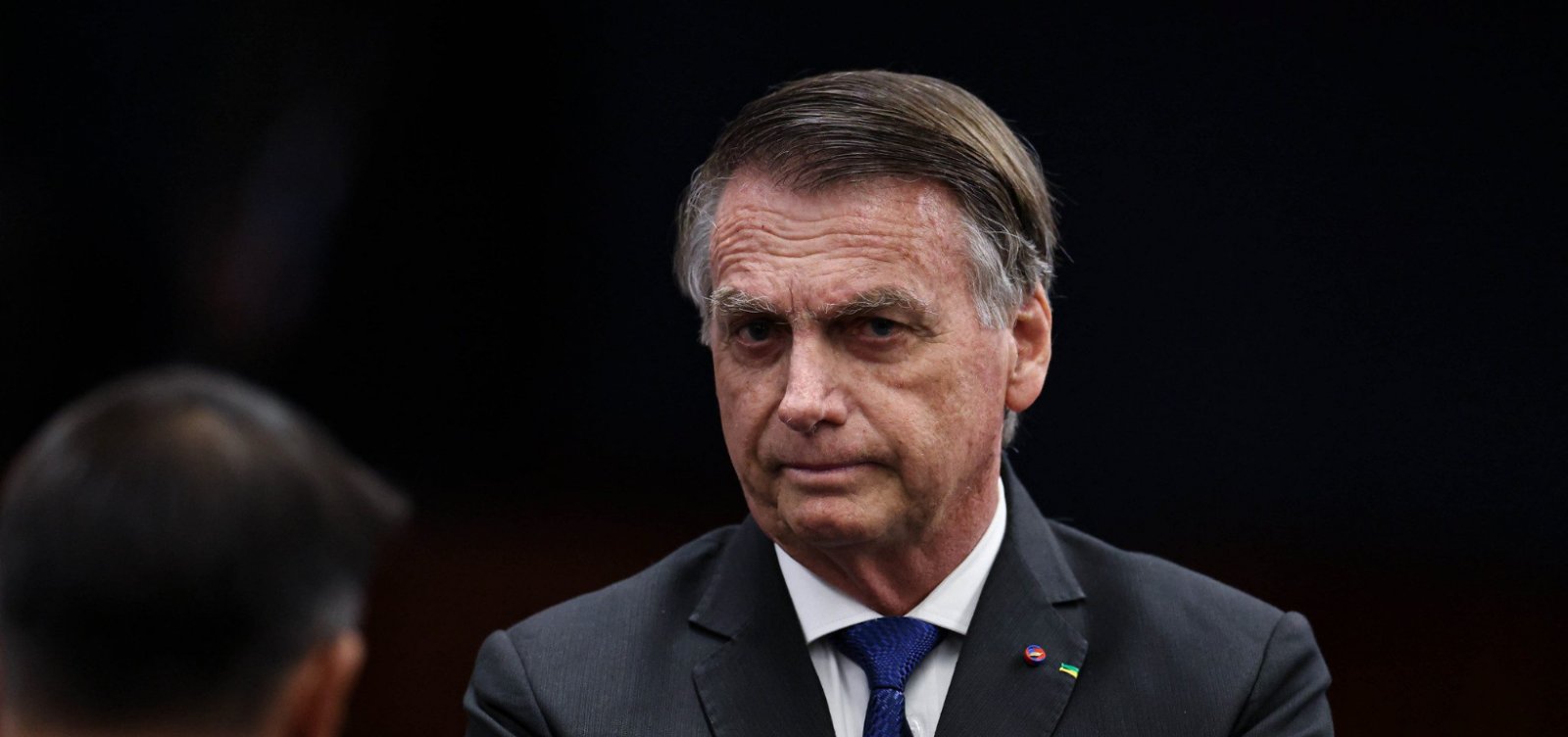 Defesa de Bolsonaro recorre ao STF para suspender cumprimento da pena