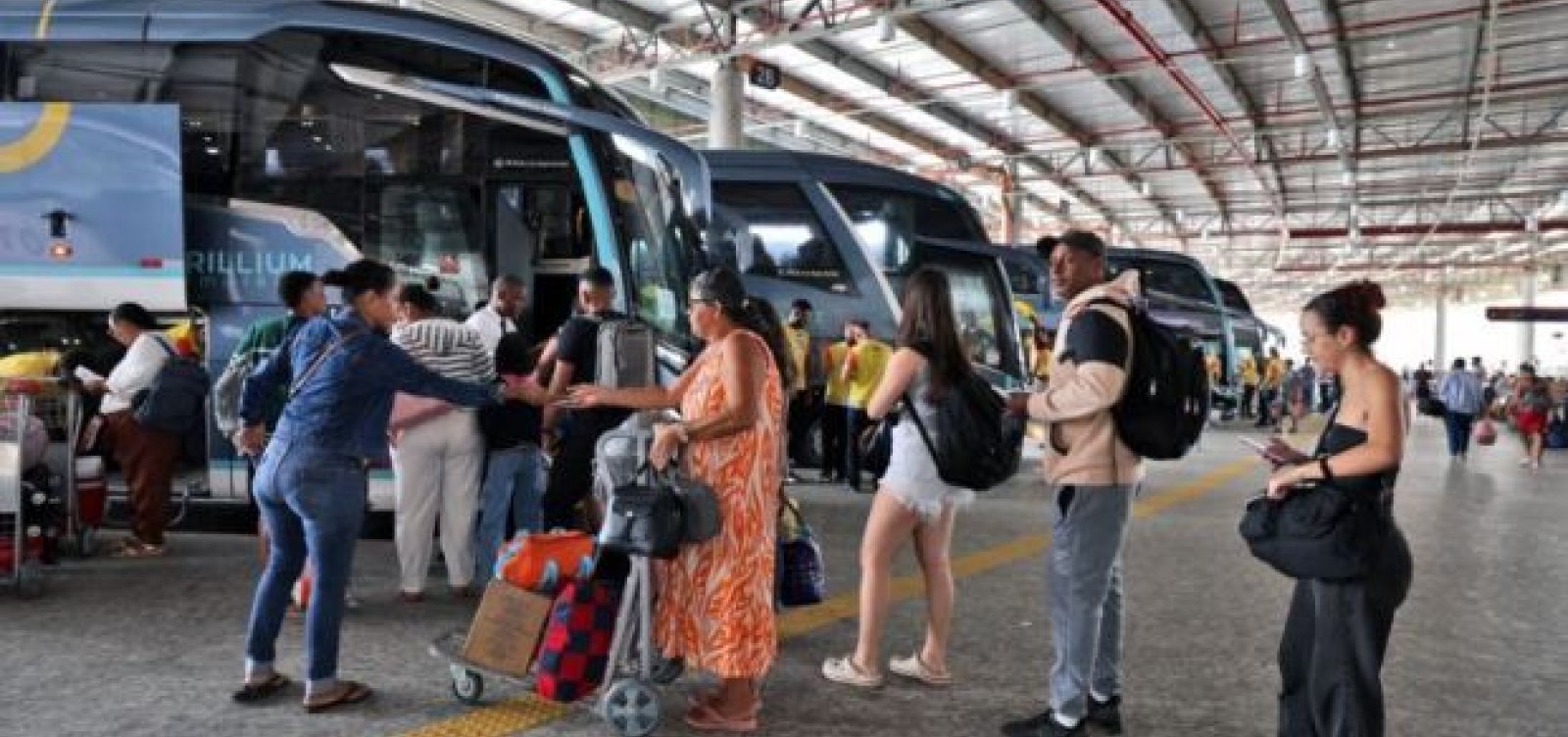 Bahia terá transporte público gratuito para eleitores nas eleições de 2026