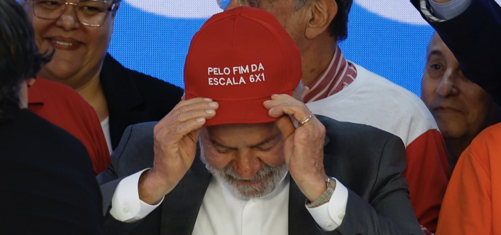 Fim da escala 6×1: veja o que muda na jornada de trabalho e quando as novas regras começam a valer