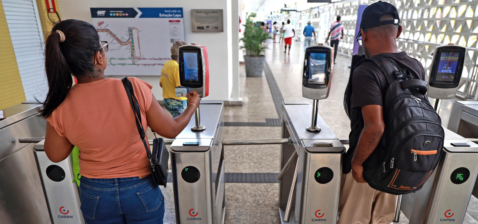 Ônibus de Salvador terão pagamento de tarifa por QR Code